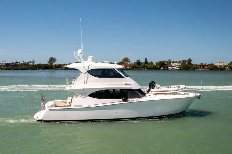 Tiamo Yacht Photos Pics 2008 Maritimo 48 Motor Yacht