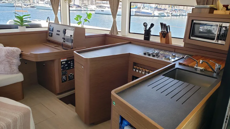 Exit Plan Yacht Photos Pics 