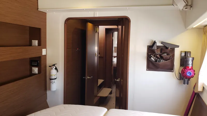 Exit Plan Yacht Photos Pics 