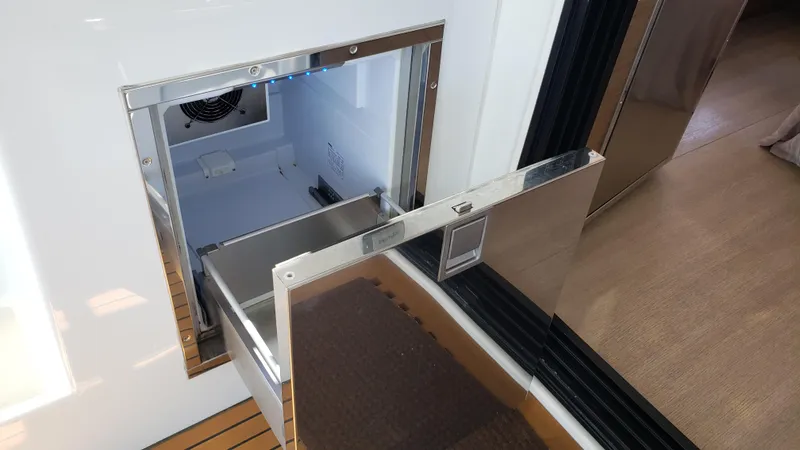 Exit Plan Yacht Photos Pics 