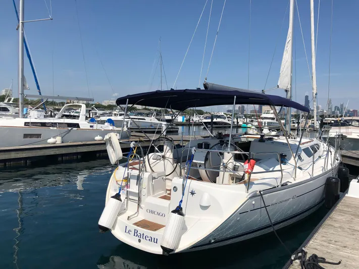 Le Bateau Yacht Photos Pics 