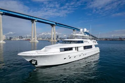 Westport Raised Pilothouse