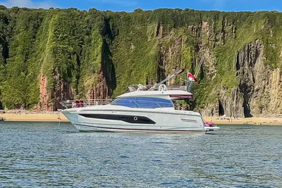 2020 Prestige 420