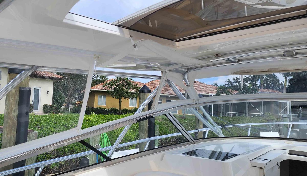 2008 Intrepid 43 