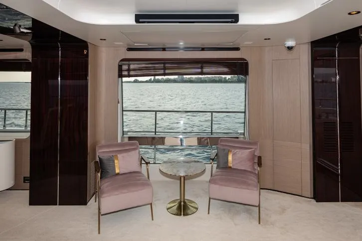 Cloudy Bay Yacht Photos Pics 