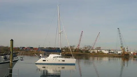 Double Diamond Yacht for Sale 38 Lagoon Yachts Portsmouth, VA