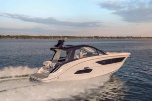 2023 Sea Ray 370 Sundancer