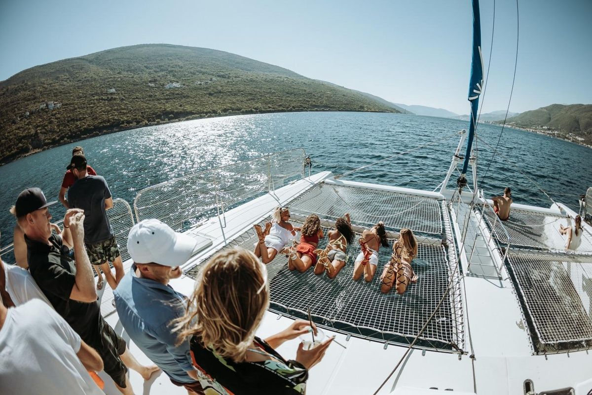 2015 Fountaine Pajot 80 