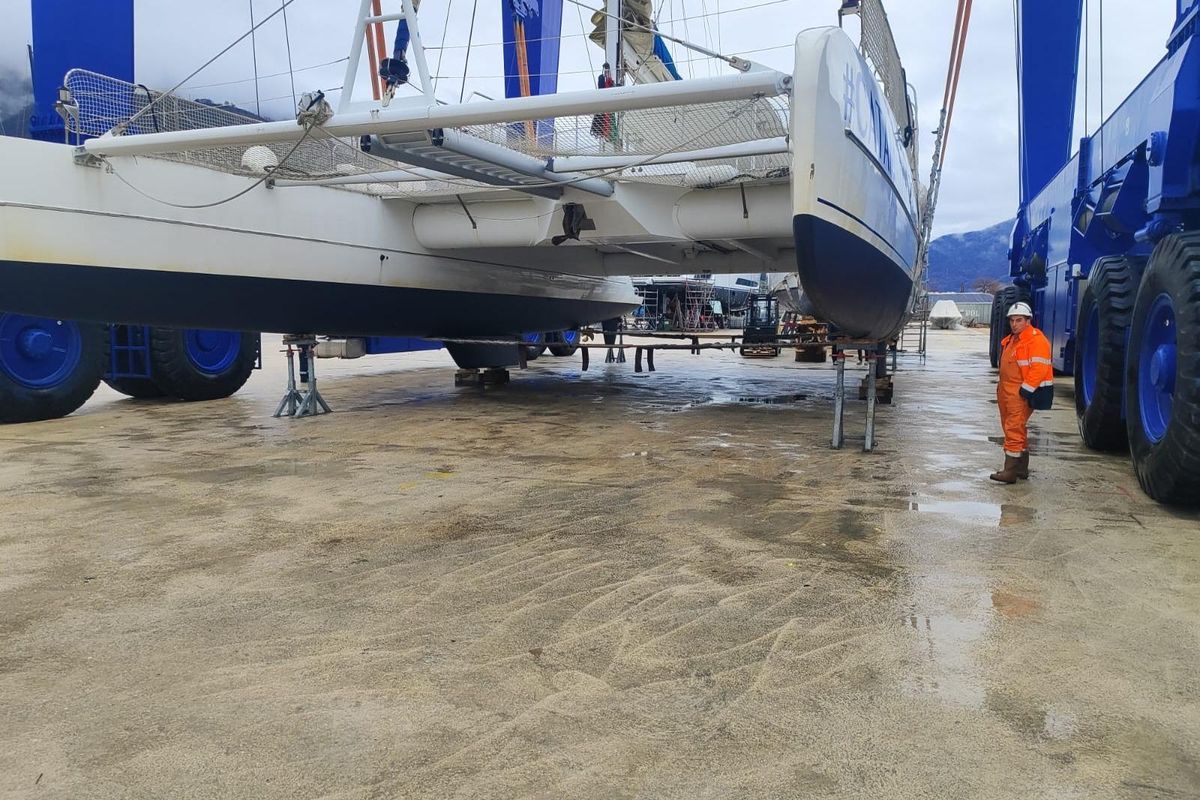 2015 Fountaine Pajot 80 