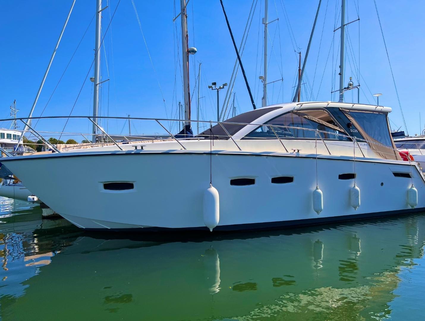 2012 Sealine SC35 Sports Cruiser for sale YachtWorld