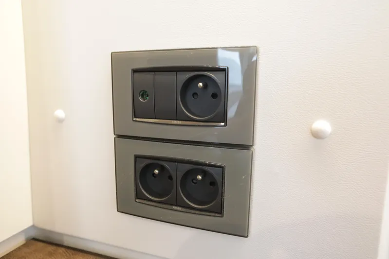 Babur Yacht Photos Pics 