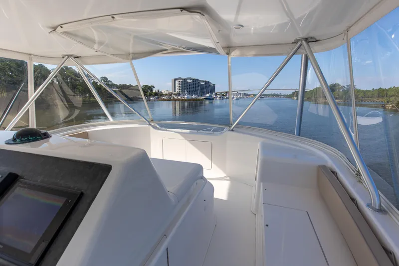 Watusi Yacht Photos Pics 2002 61 Viking Convertible Watusi Bridge