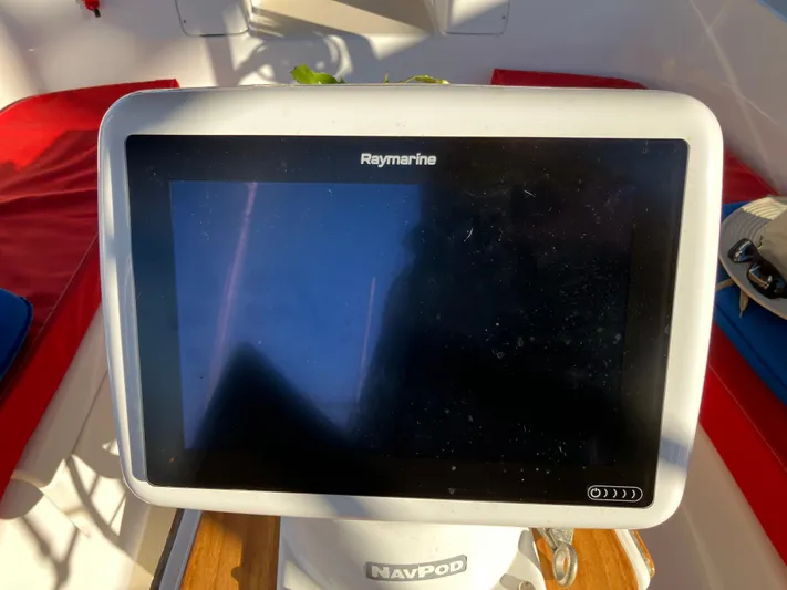 Knot Working Yacht Photos Pics 