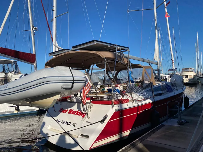 Knot Working Yacht Photos Pics 