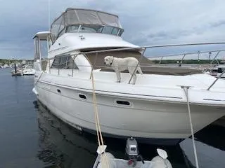Cruisers Yachts 3750 Motoryacht