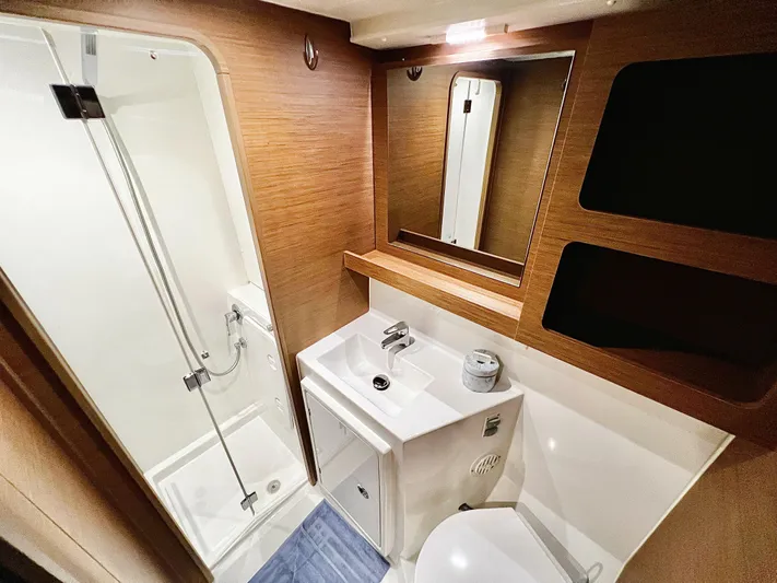 Rendezvous Yacht Photos Pics 