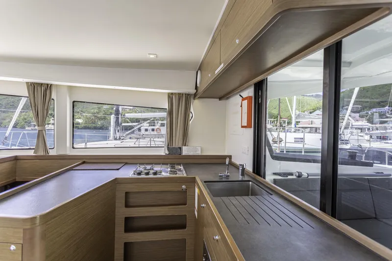 Rendezvous Yacht Photos Pics 