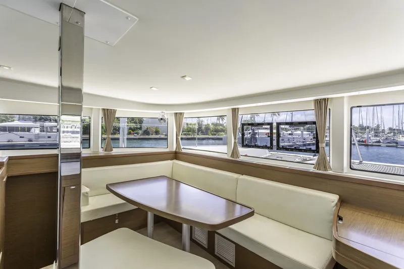 Rendezvous Yacht Photos Pics 