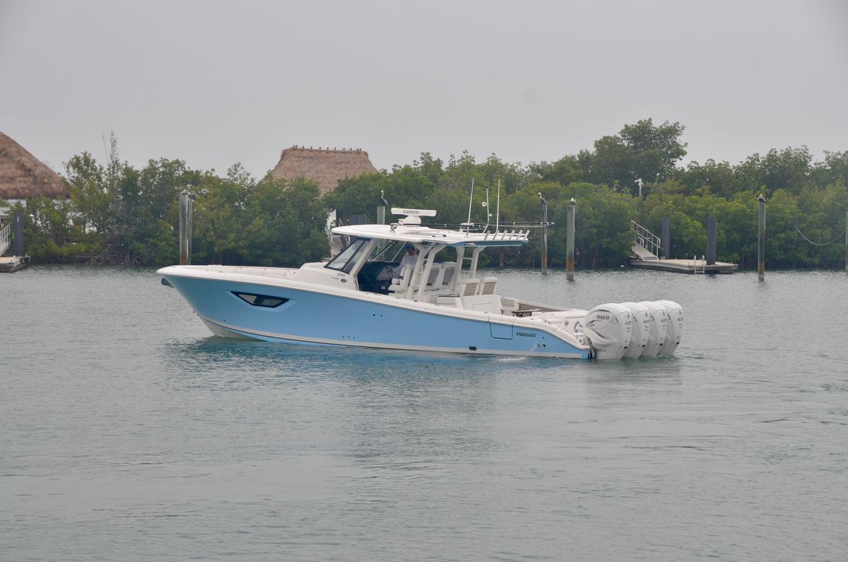 2023 Pursuit 42 