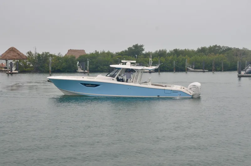 Coolatta Yacht Photos Pics Pursuit 42 Coolatta - Profile