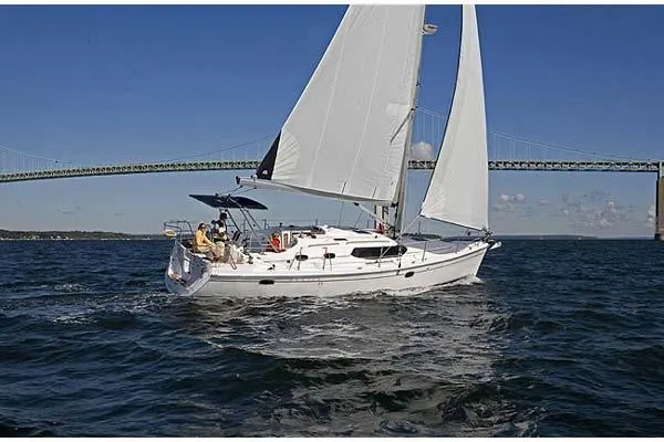 Flote About Yacht Photos Pics Manufacturer Provided Image: Under Sail