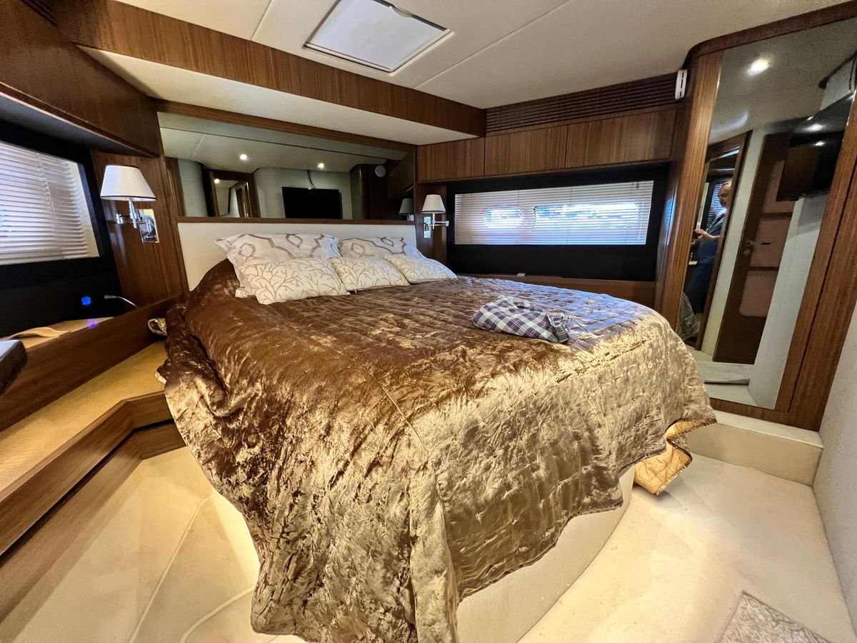 2017 Azimut 66 