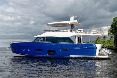 Azimut Magellano