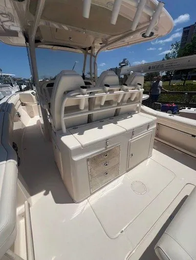  Yacht Photos Pics 2020 GRADY-WHITE 326 CANYON - Image 30