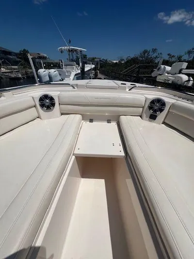  Yacht Photos Pics 2020 GRADY-WHITE 326 CANYON - Image 28