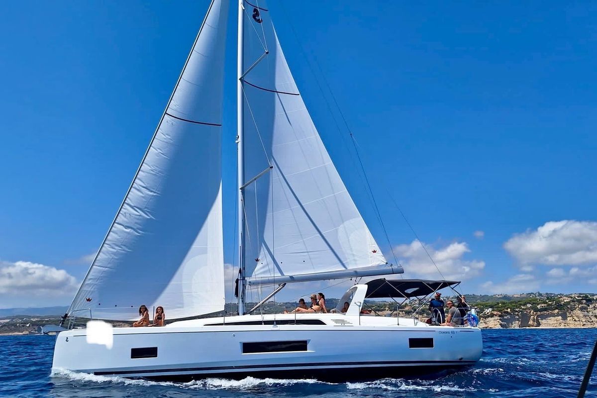 2023 Beneteau 47 