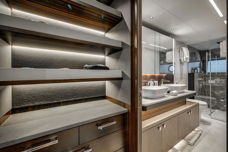 Dolce Far Niente Yacht Photos Pics 