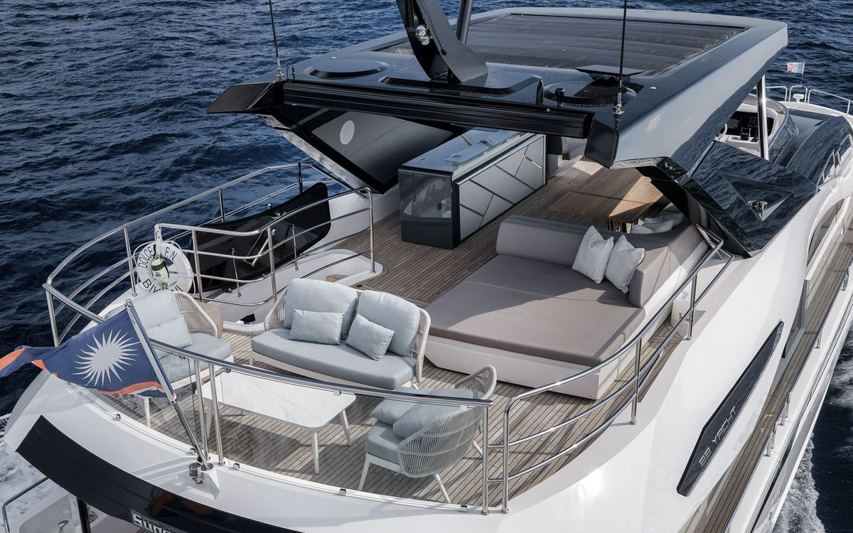2026 Sunseeker 88 