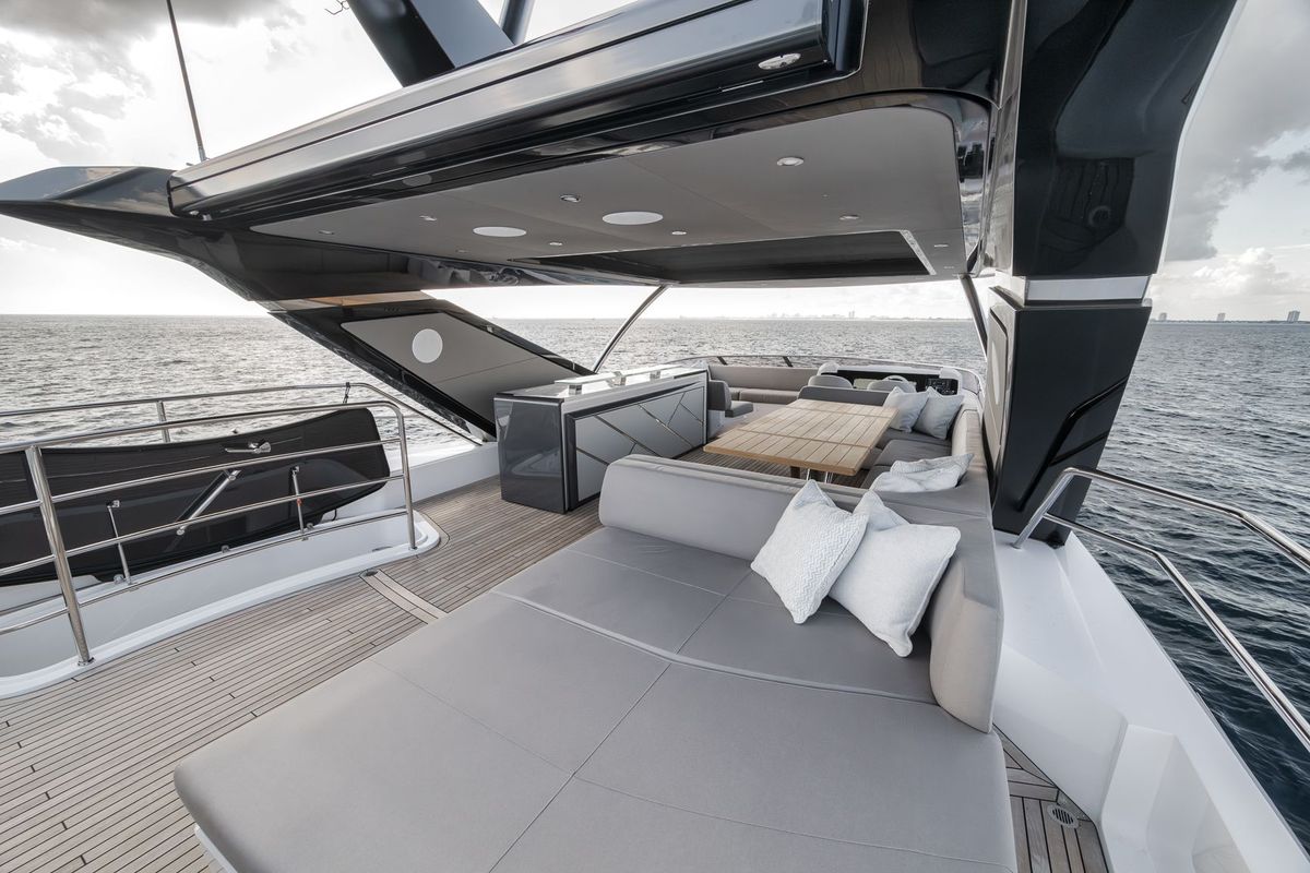 2026 Sunseeker 88 