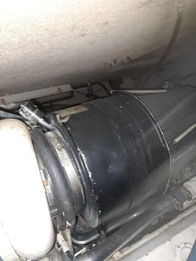  Yacht Photos Pics Engine component of a 1999 Hatteras 50 Convertible yacht.