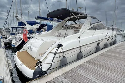 2005 Princess V42