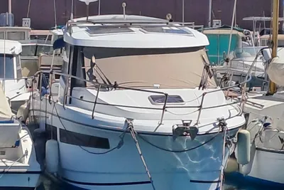 2016 Jeanneau Merry Fisher 855