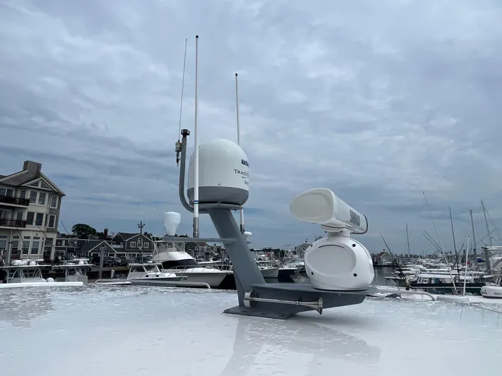 Veritas Yacht Photos Pics Wesmac 42 boat radar and antennas on deck, 2016 model, docked in marina.