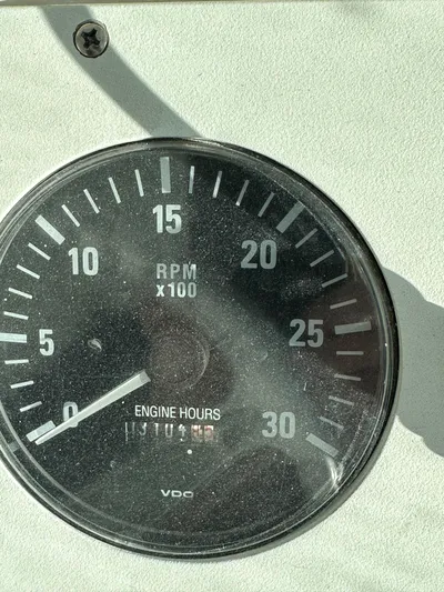 Tally Ho Yacht Photos Pics 