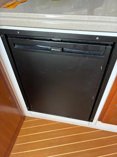 Tally Ho Yacht Photos Pics 