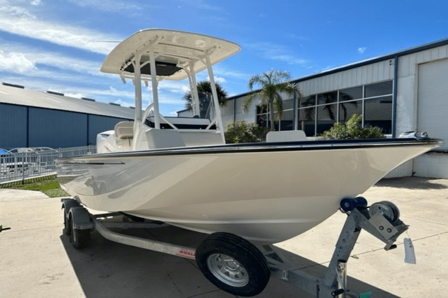 2024 Boston Whaler 210 Montauk Sport Fishing for sale - YachtWorld