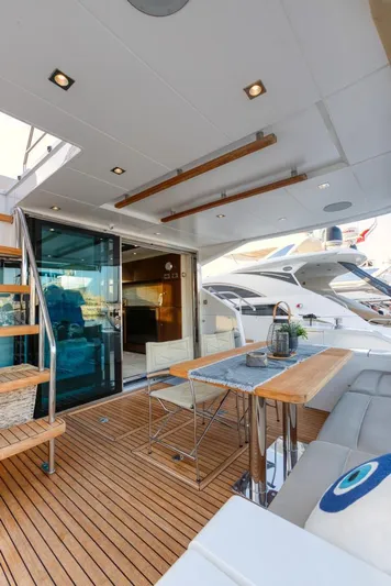 Lana 1 Yacht Photos Pics 