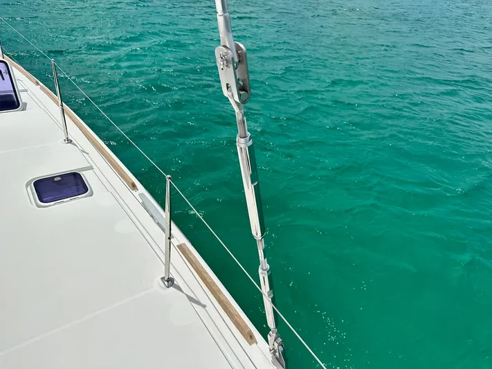  Yacht Photos Pics 2014 Lagoon 400 S2 yacht deck overlooking turquoise sea.