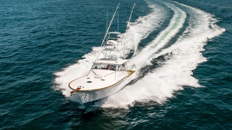 Wake Maker Yacht Photos Pics Port Bow Running