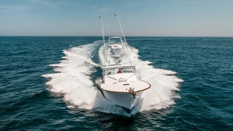 Wake Maker Yacht Photos Pics Bow Running