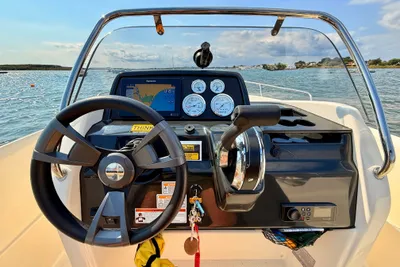 2021 Quicksilver Activ 555 Open