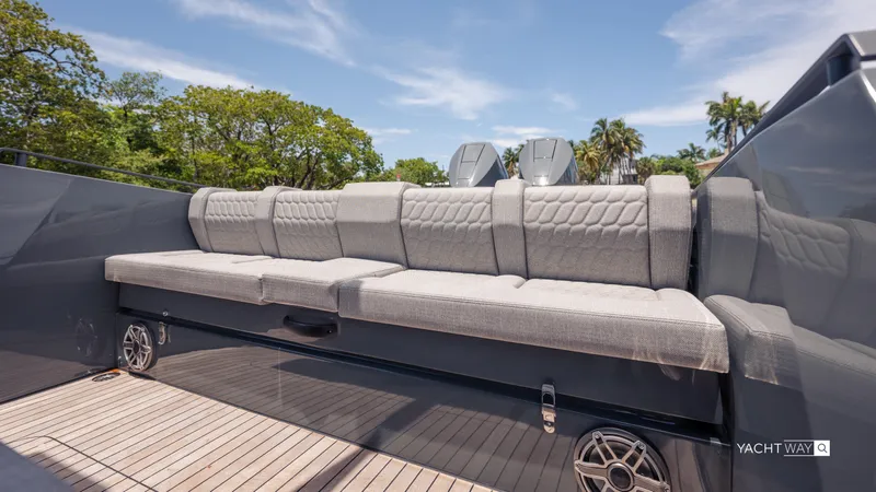 New 2025 Skipper 38 Twin Mercury 400 - Sunbed Ed Yacht Photos Pics Luxurious seating on 2025 Skipper-BSK 38NC yacht, featuring modern design and comfort.