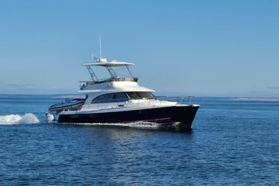 Aspen C128 Flybridge