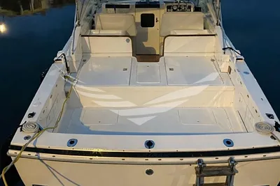 1991 Custom Bertram Yacht 28' Moppie