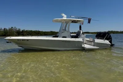 Boston Whaler 270 Dauntless