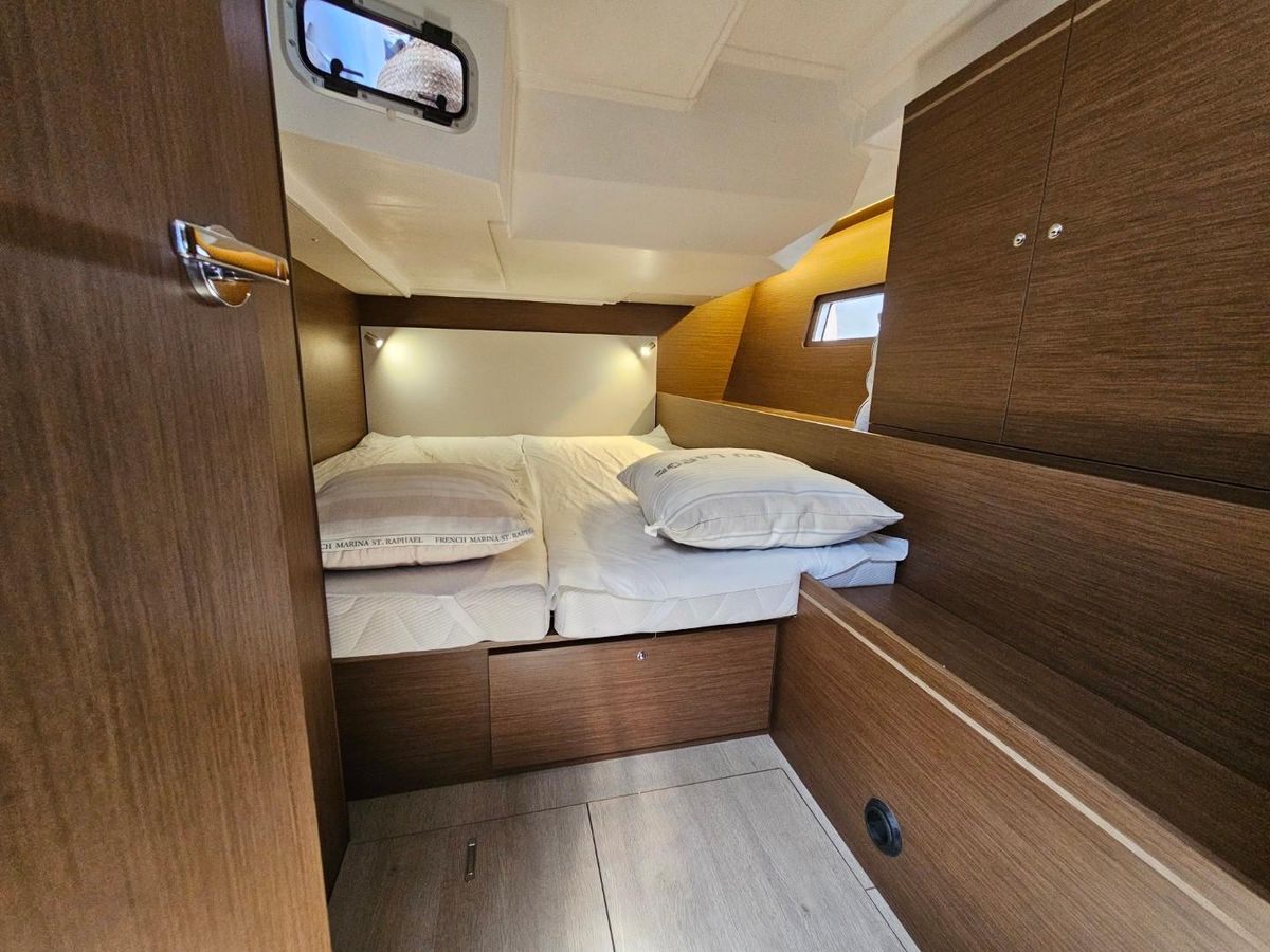 2023 Beneteau 52 